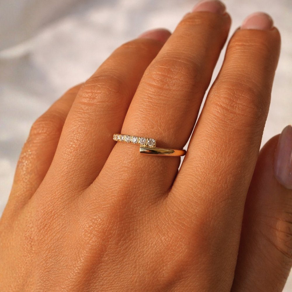 Signature Twyla 0.33CTW Wrap Lab Grown Diamond Band image 2
