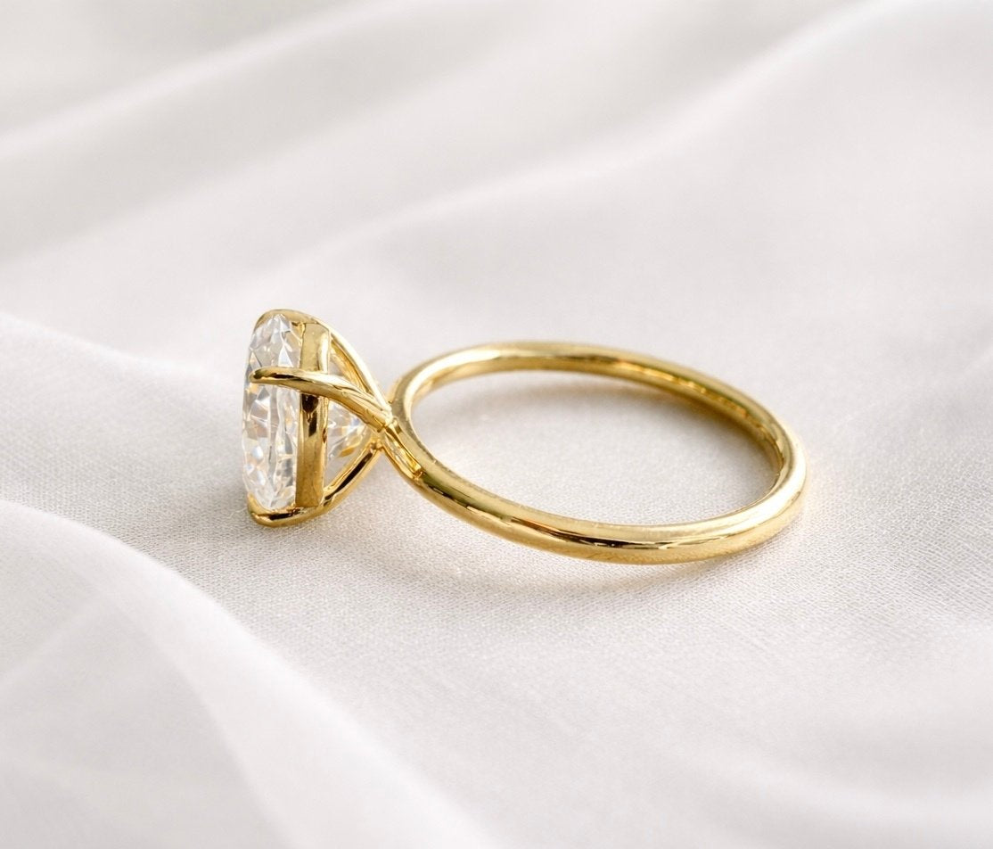 Signature Ophelia Fleur Oval Cut 2-2.5ct Solitaire Ring image 8