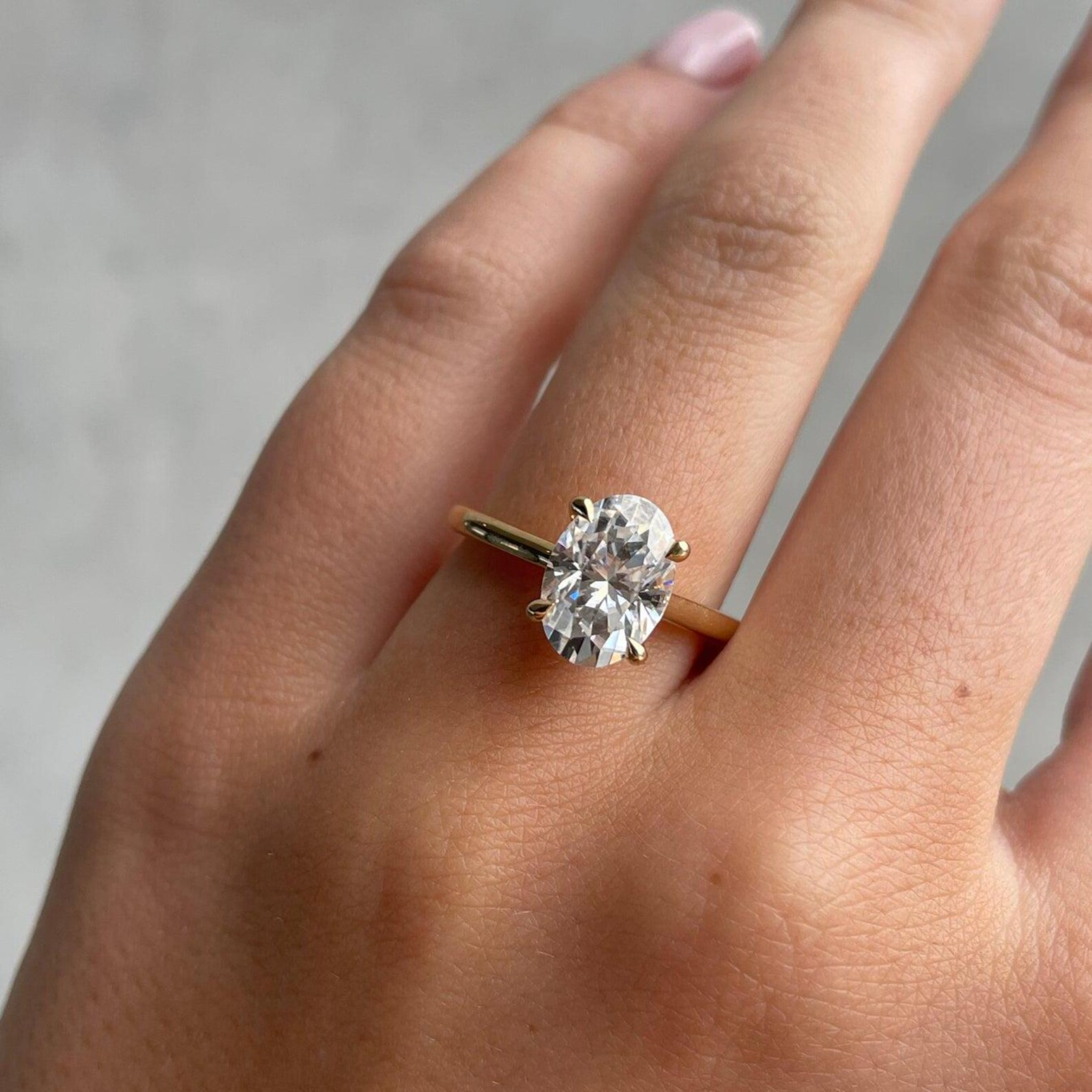 Signature Violet 1-1.5ct Oval Solitaire Ring image 4
