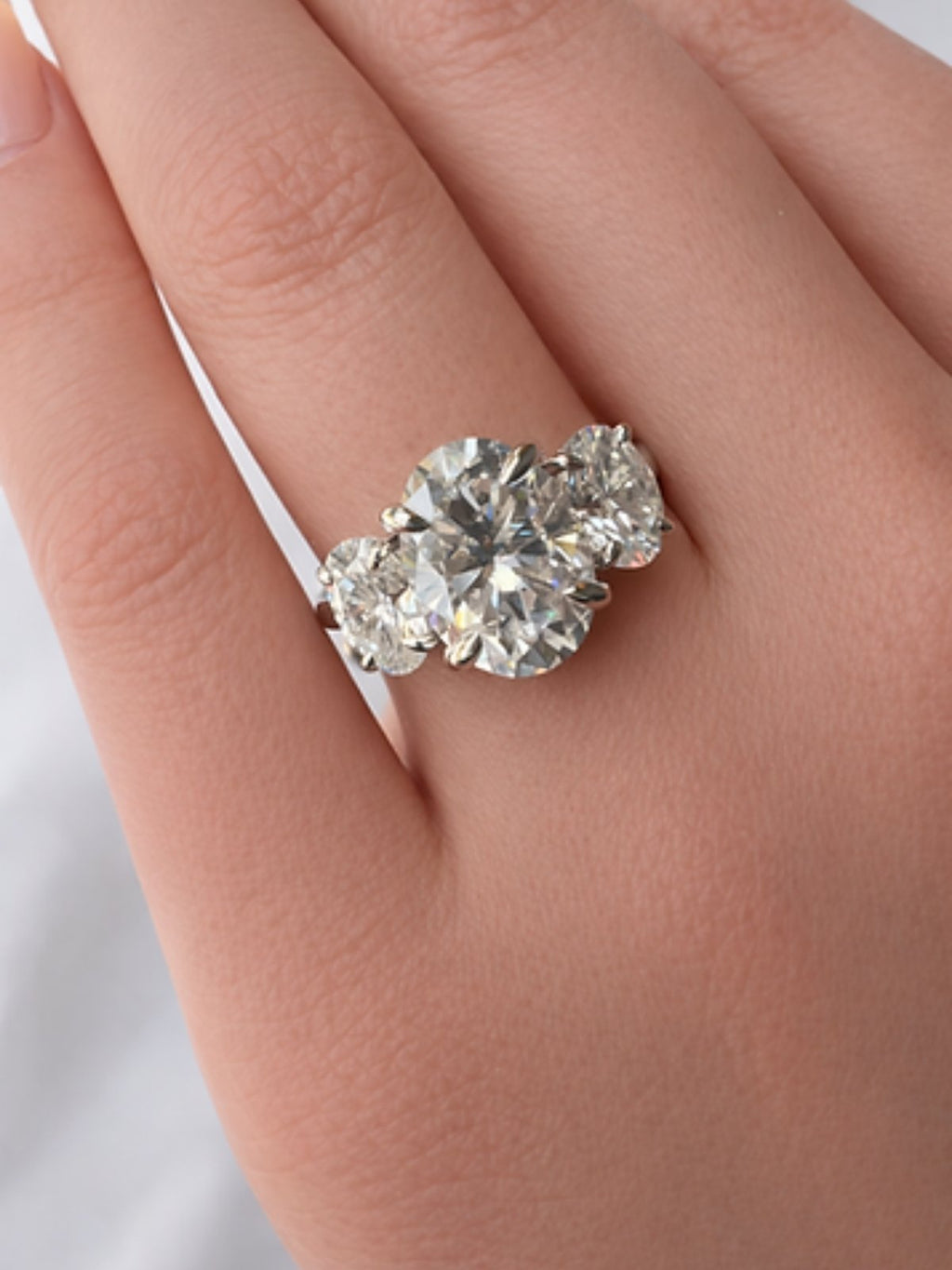 Signature Georgina 6CTW Oval Trilogy Ring image 6