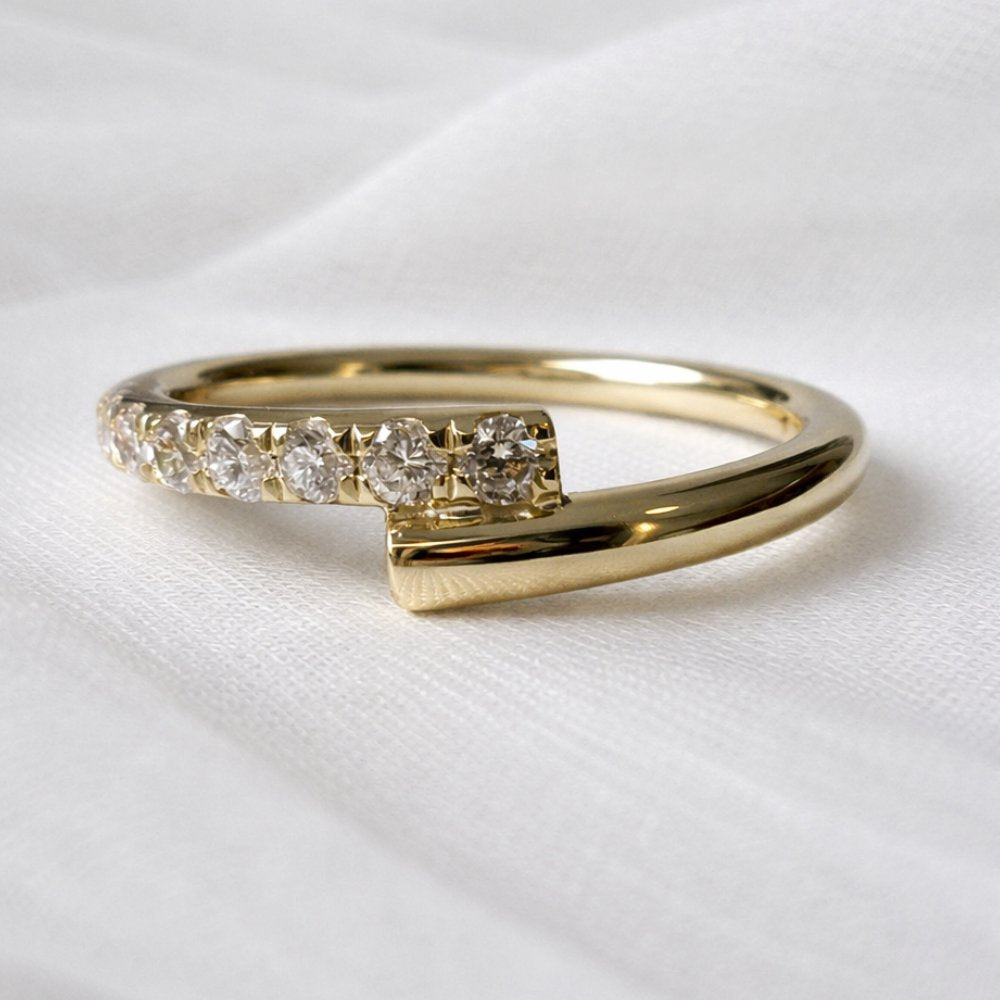 Signature Twyla 0.33CTW Wrap Lab Grown Diamond Band image 3