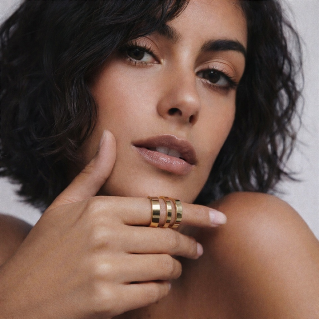 Signature Alina Gold Cigar Band image 5