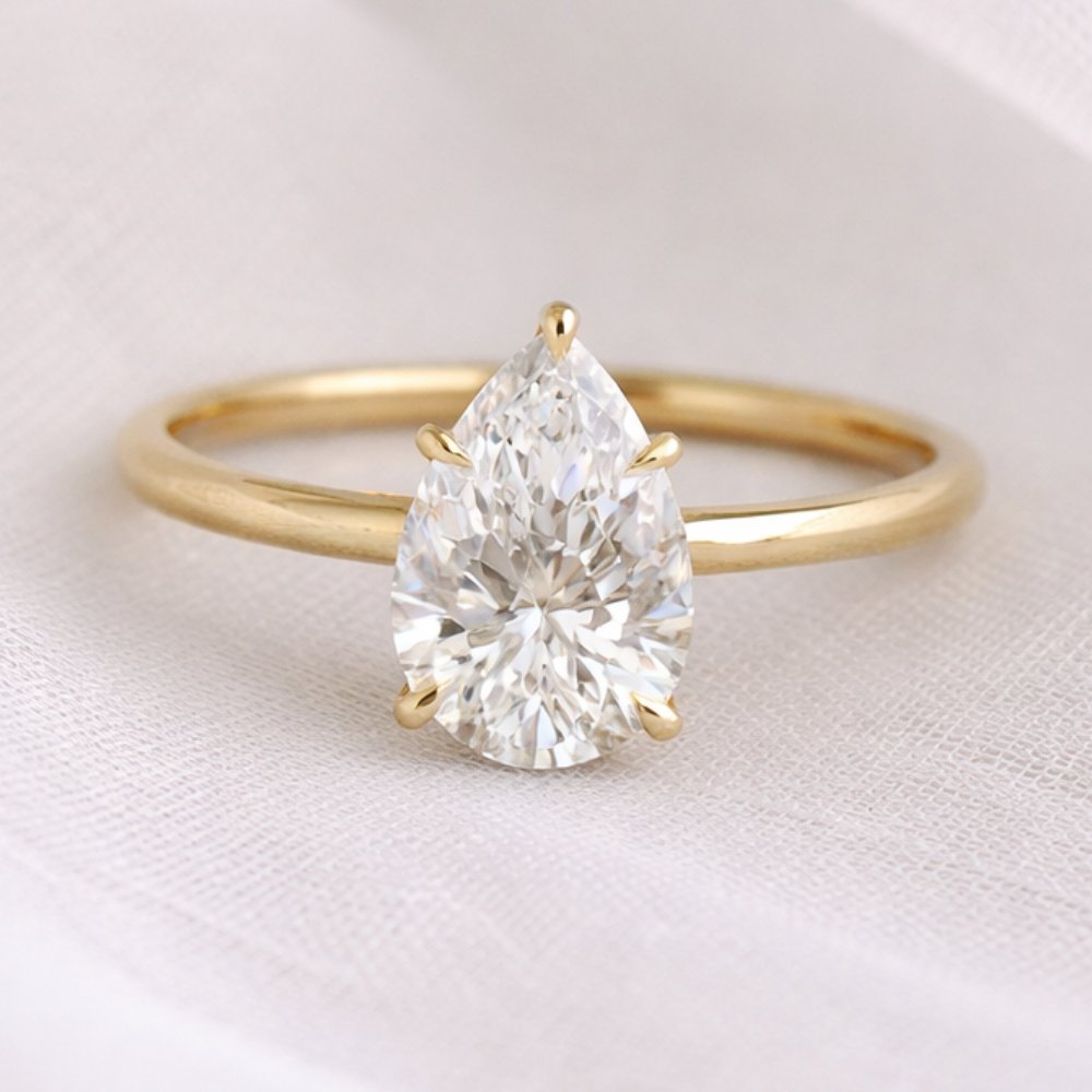 Signature Vela 4ct Pear Cut Cathedral Set Ring image 3