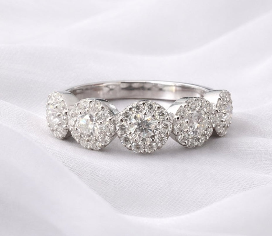 Signature Chadwick Round Fulfillment Band image 4