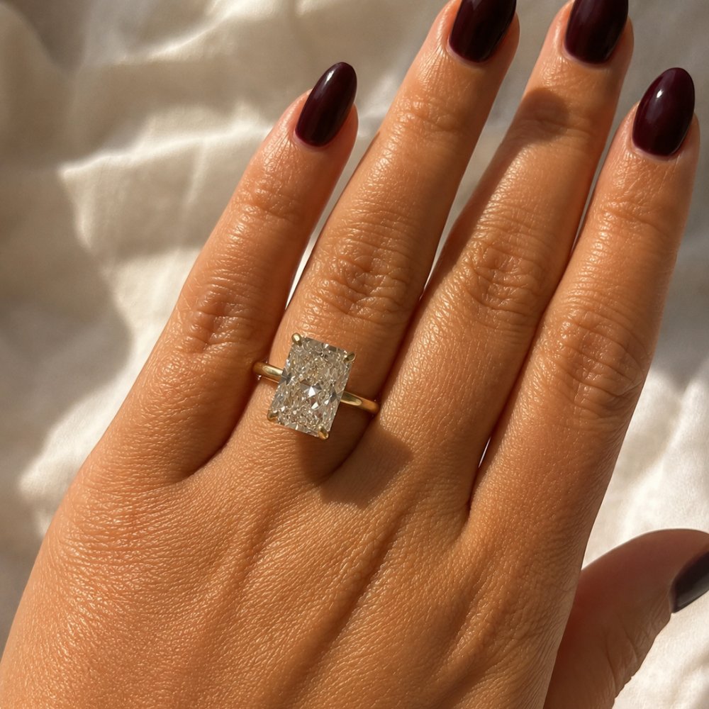 Flavia 4-4.5ct Radiant Engraved Ring