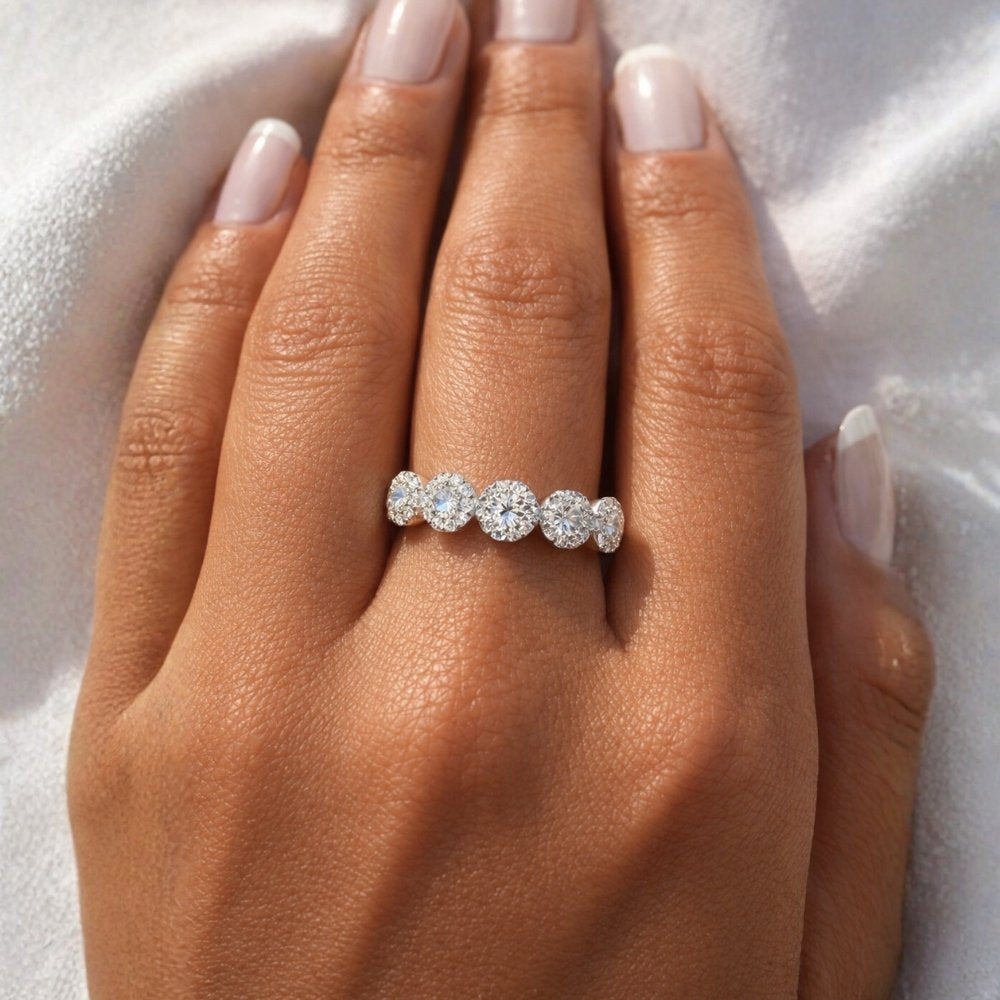 Signature Chadwick Round Fulfillment Band image 2