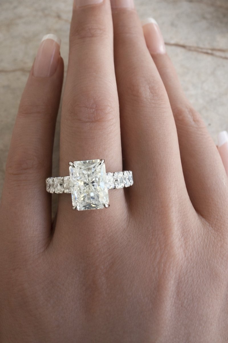 Fay-Maree 7.6CTW Radiant Cut Moissanite Engagement Ring - M and F Series image 2