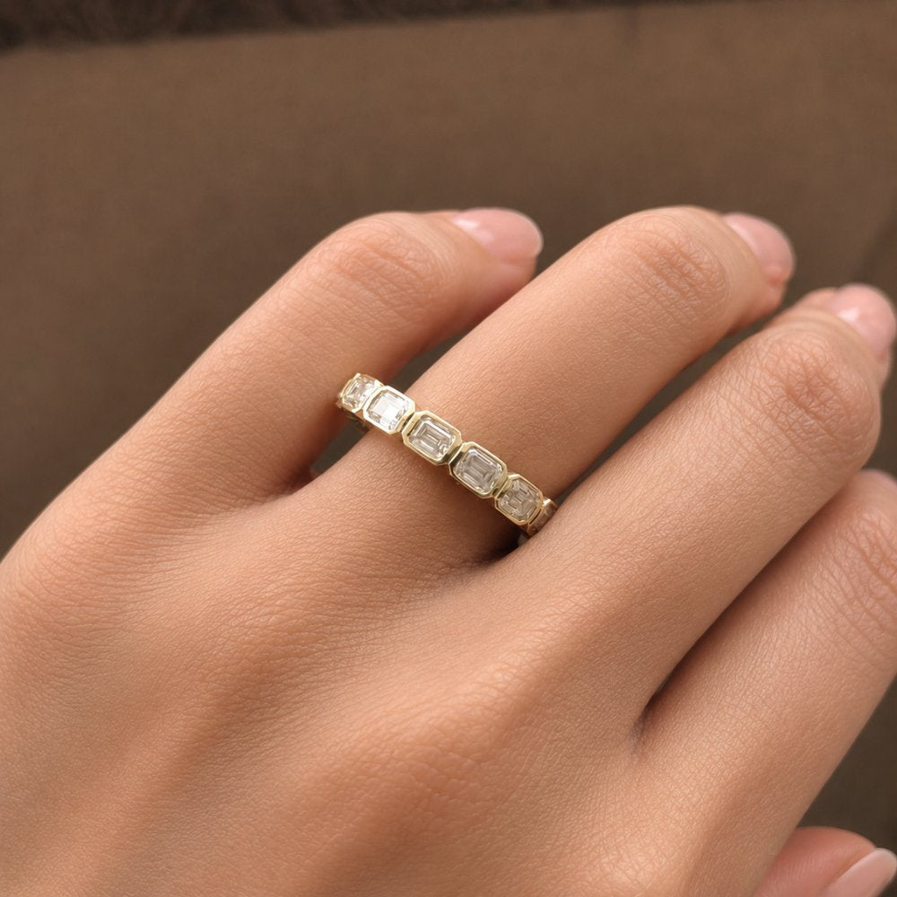 Signature Elodie Emerald Cut East West Bezel Band image 1