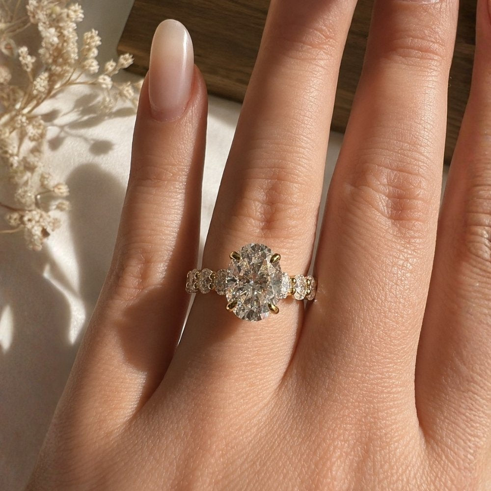 Valentina 4.8CTW Oval Ring