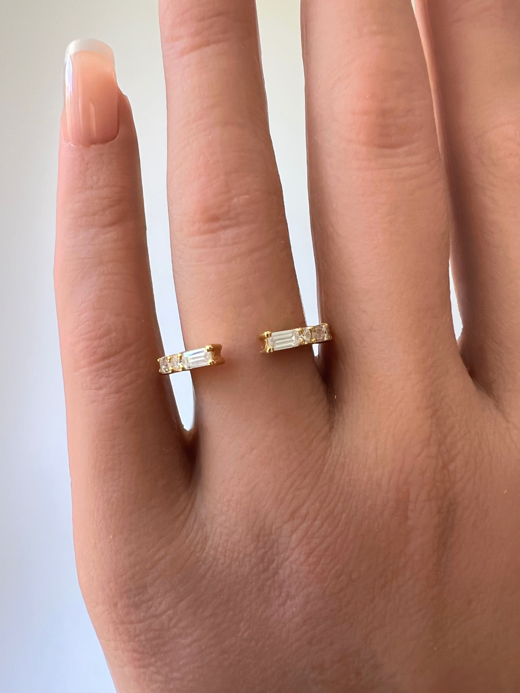Signature Natalie East West Baguette and Round Cut Band image 3