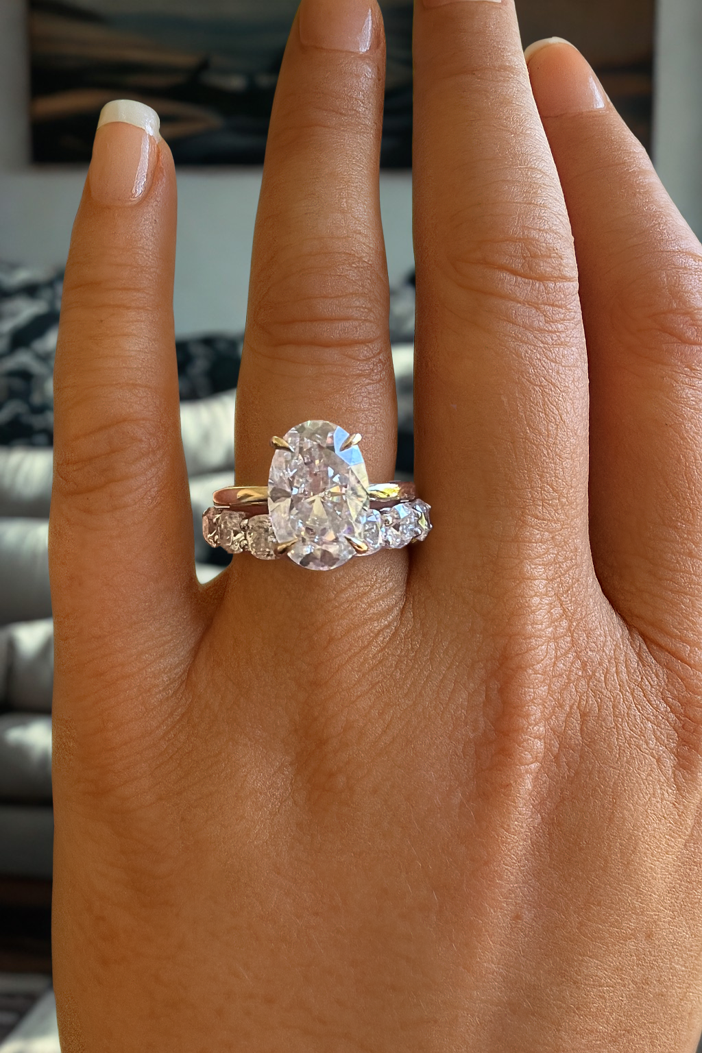 Signature Claudia 4mm Cushion Cut Moissanite Band image 4